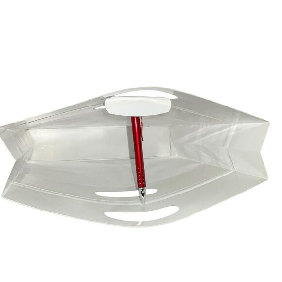 Chanel White Medium Gift bag with Organza Camellia flower - Picture 7 of 13